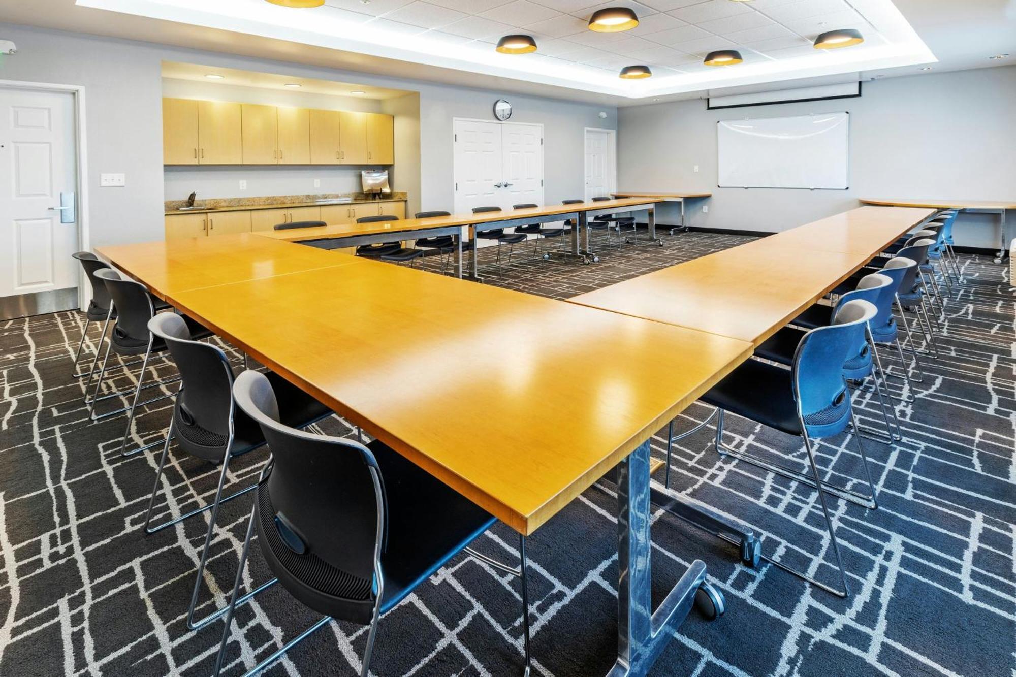 Towneplace Suites By Marriott Tulsa Broken Arrow Bagian luar foto